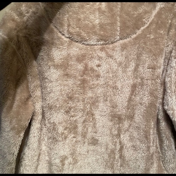 NWOT Ivory Ella Fuzzy Zip-up Jacket - Picture 6 of 6